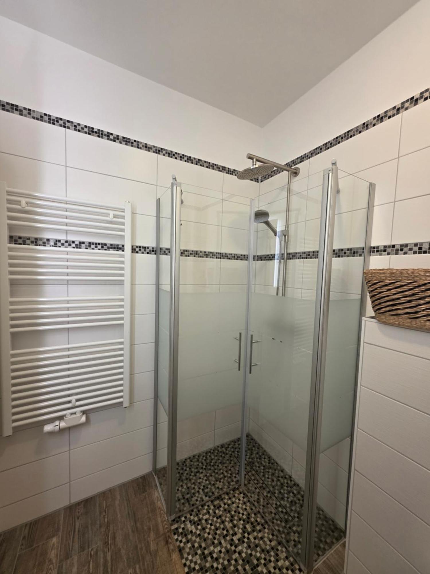 Papageiennest Appartement Dresden Buitenkant foto